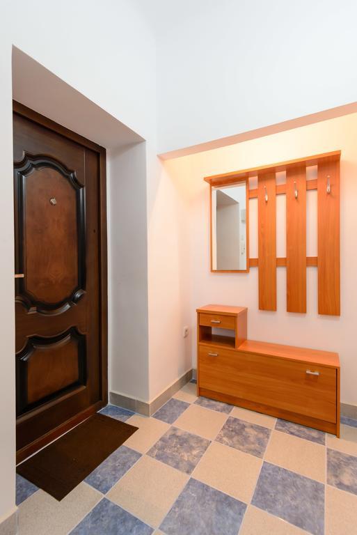 7 Vise Studio Appartamento Galaţi Esterno foto
